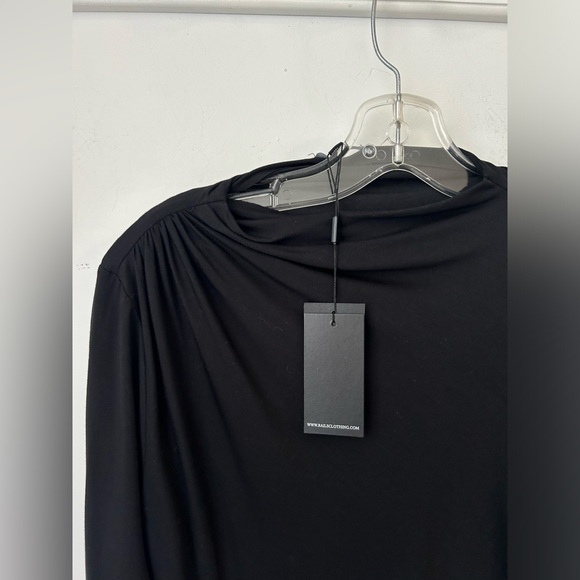 Rail black long sleeve with ruched detailing - Picture 2 of 3